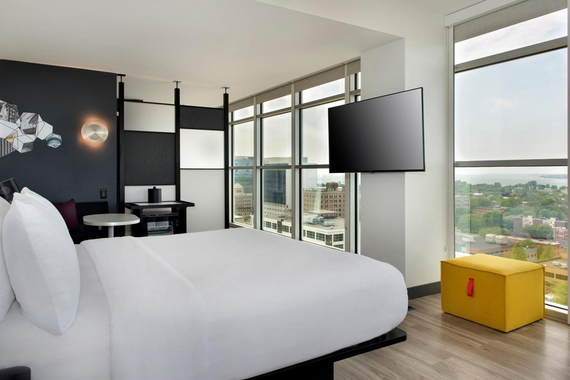 Aloft Buffalo Downtown Exterior photo